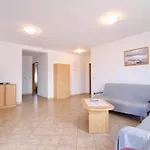 Cukon Apartment *