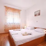 Cukon Apartment