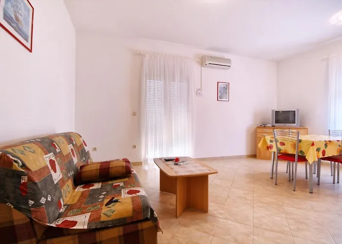 Cukon Apartman
